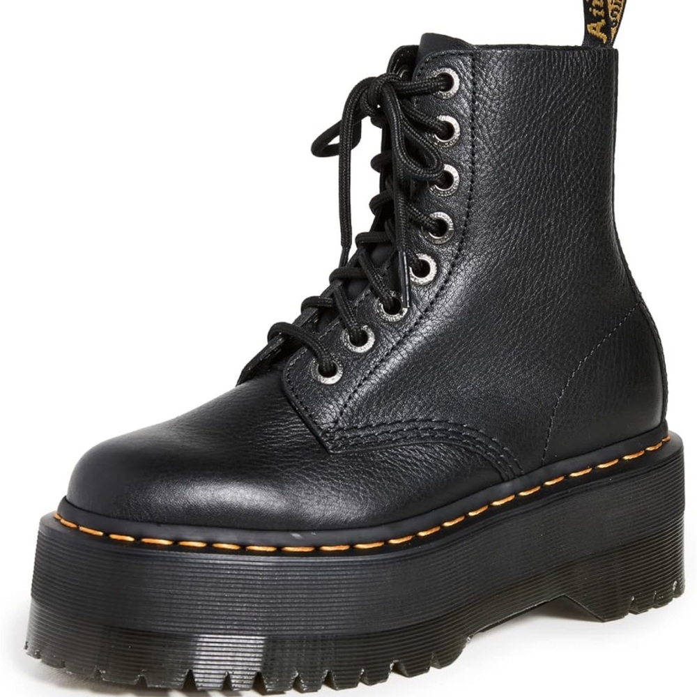 Dr. Martens 1460 Pascal Max Leather Boots Size 7 Women’s